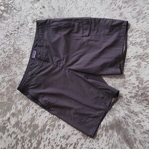 Patagonia Stretch Terre Planing Cargo Short Sz33  Stripe